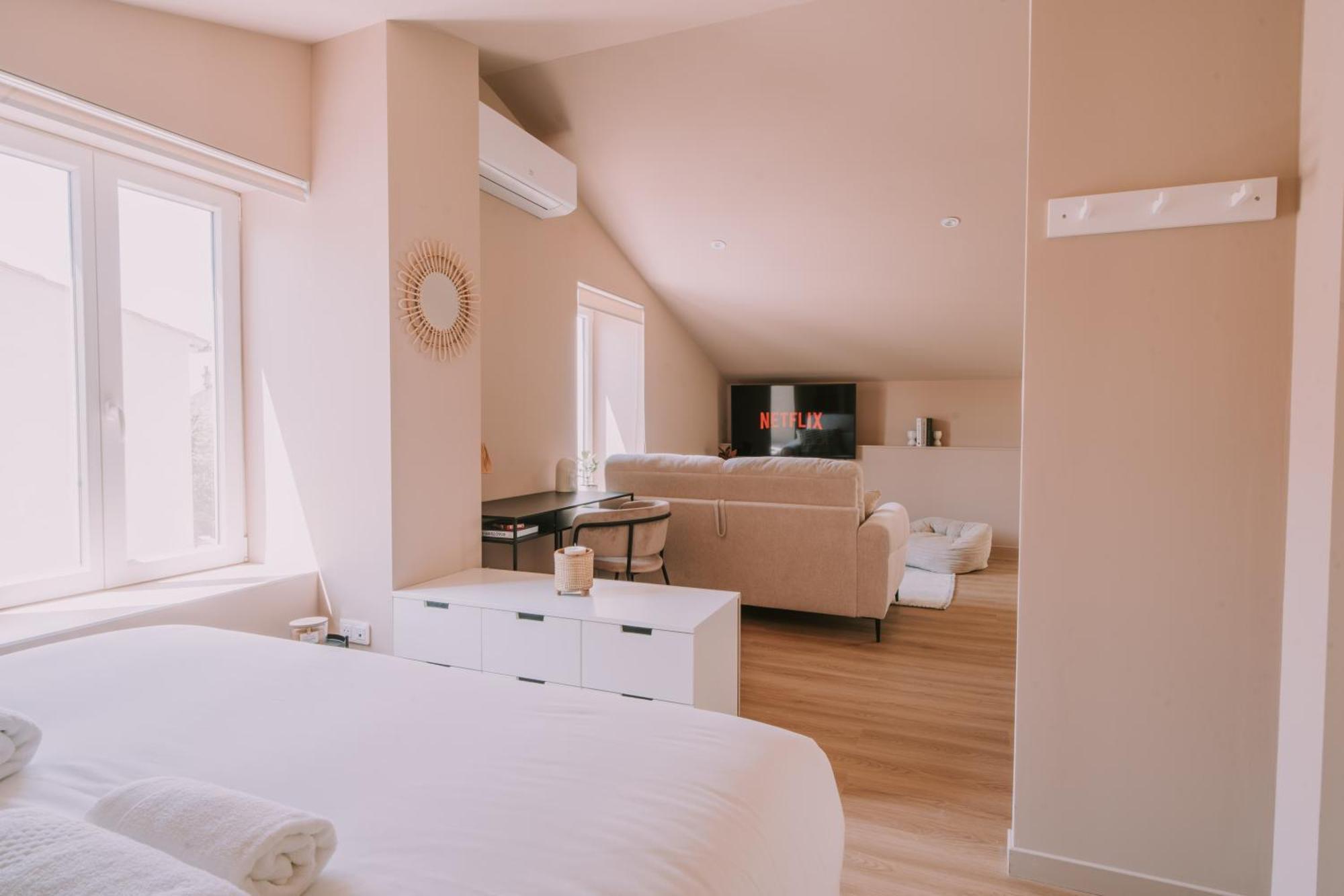 Apartamento Quietude-Loft Neuf-Clim & Parking Roquefort-la-Bédoule Exterior foto